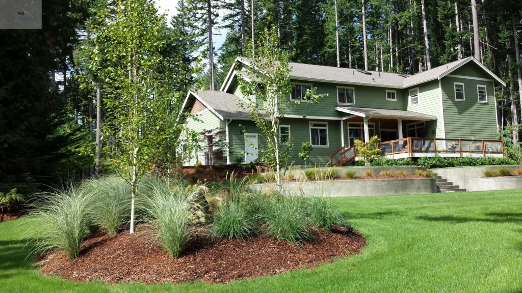 Backyard plant island landscape design in Port Orchard, WA